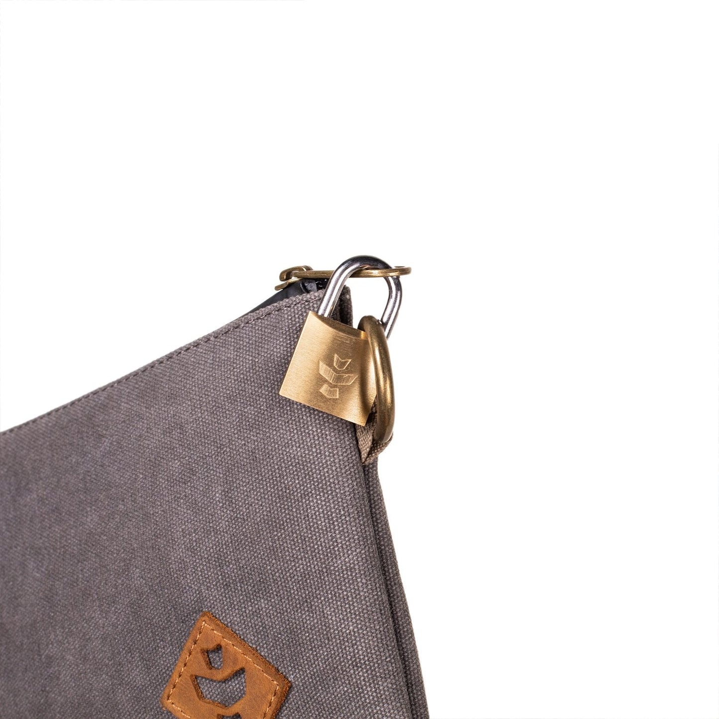Revelry "Stash bag" / Oppbevaringsveske / Toalettmappe - "Luktfri" med karbonfilter – Fordampere (fra siden)