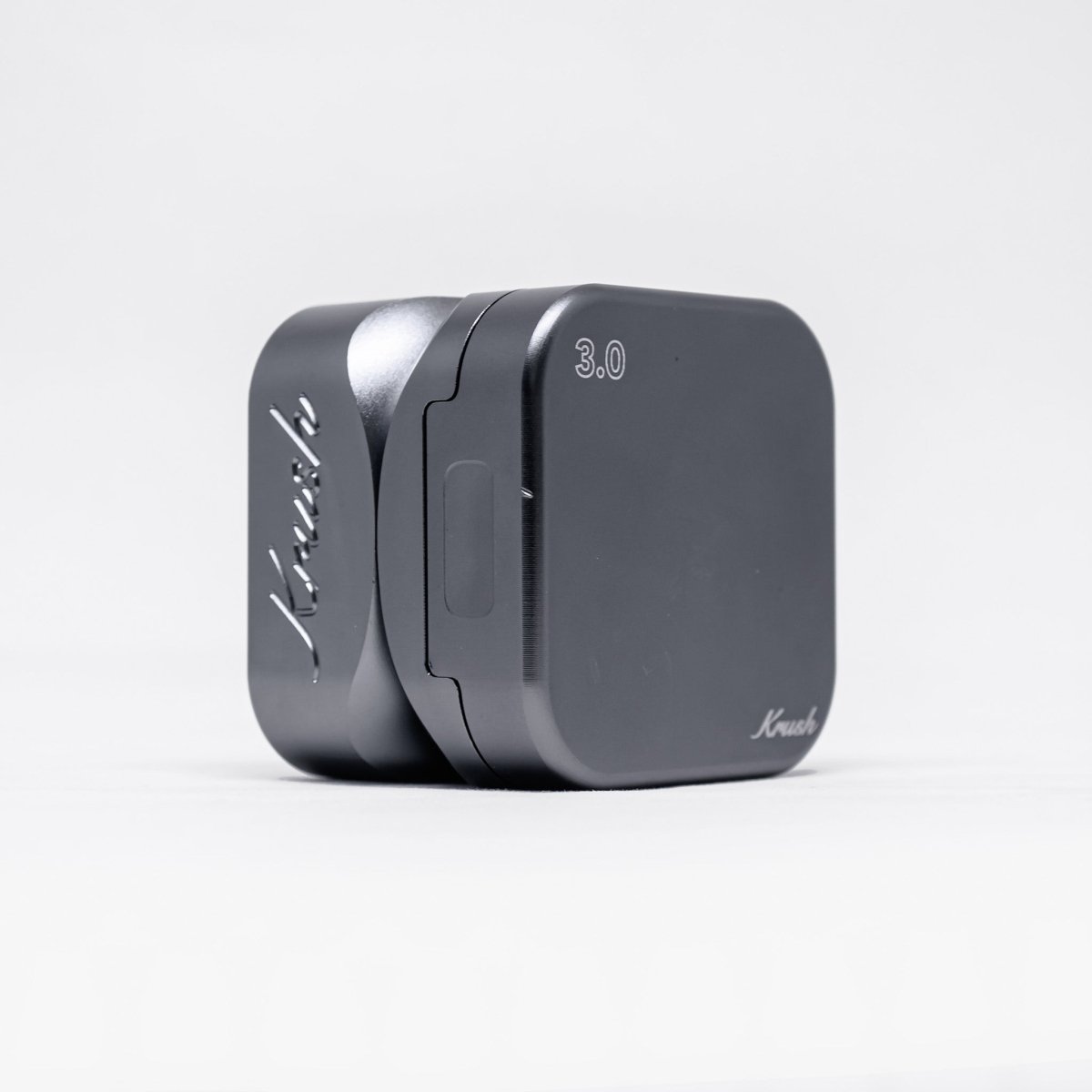 KRUSH 3.0 metall grinder, 3 deler – Fordampere (fra siden)