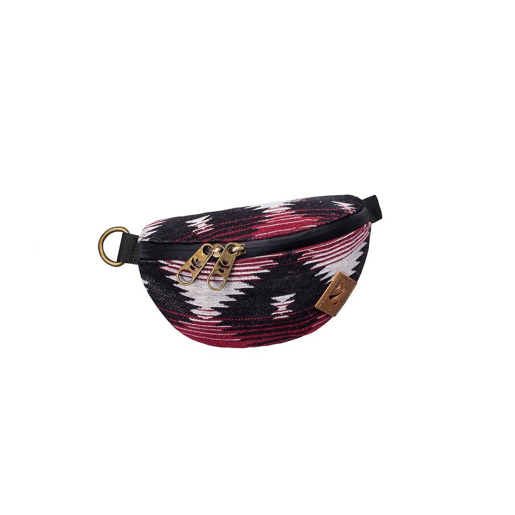Revelry fanny-pack / rumpetaske - "Luktfri" med karbonfilter – Revelry (bakfra)